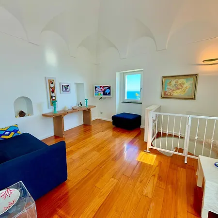 Gama With Private Garden In Villa