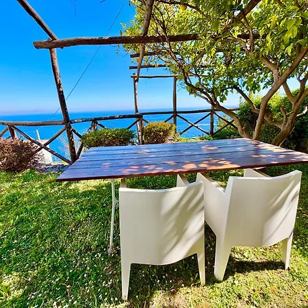 Gama With Private Garden In Villa *
