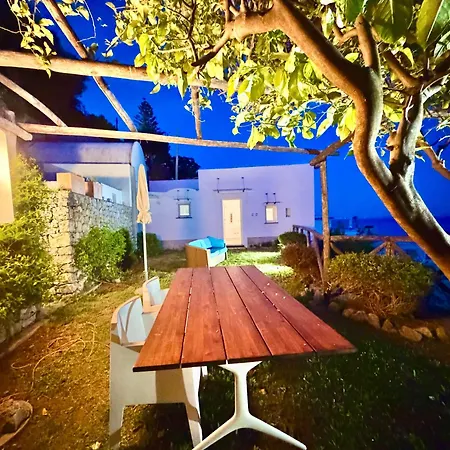 Gama With Private Garden In Villa *
